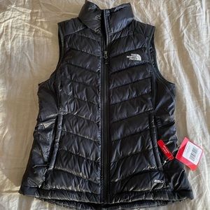 NWT Flare Down Vest North Face Small Black